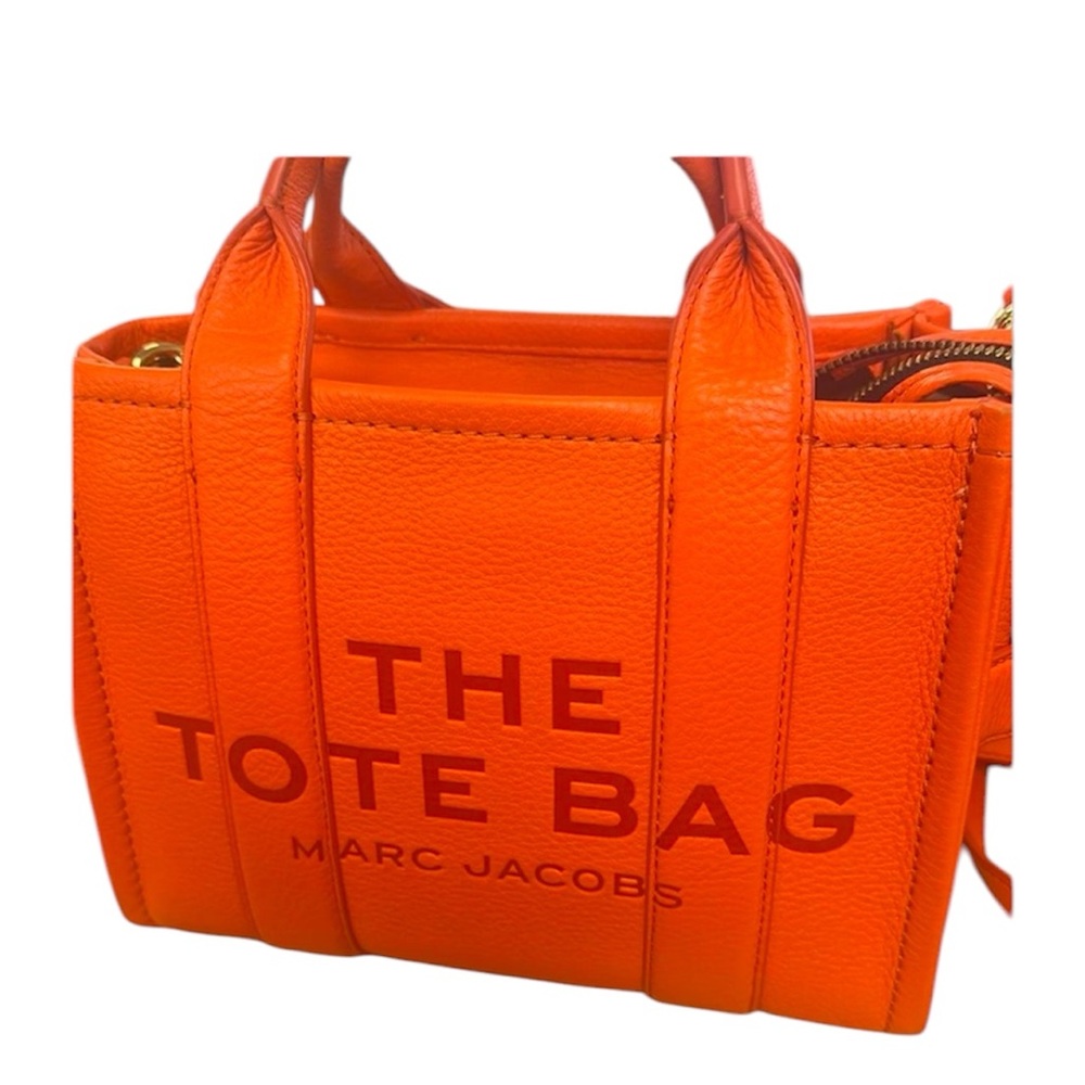 Marc Jacobs

The Tote bag SMALL